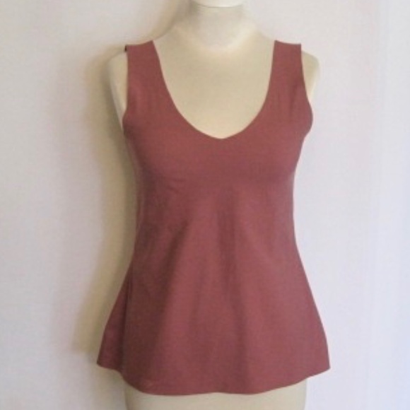 Knix Evolution Tank # 2021-474 - Picture 2 of 9